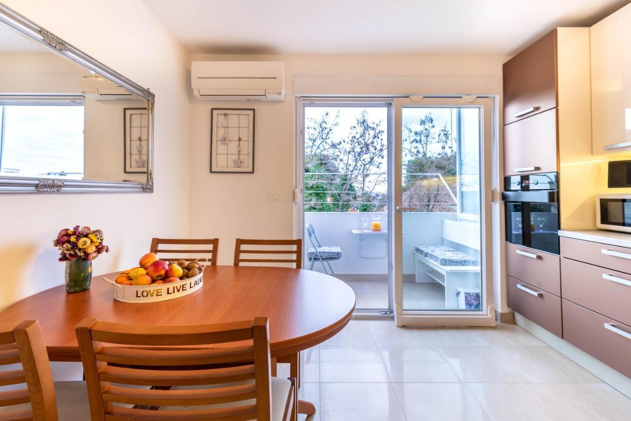 Apartment Jan 2+2 With Balcony Pula Ngoại thất bức ảnh